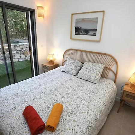 Apartmán T2 Neuf Sur Jardin Proche Carqueiranne